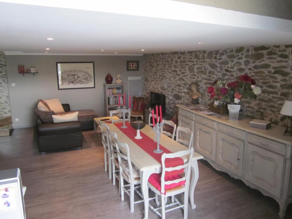 Appartement Chez Martine Cote Canal Carcassonne Room photo